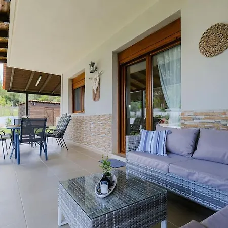 Palmera Pool Villa Hanioti