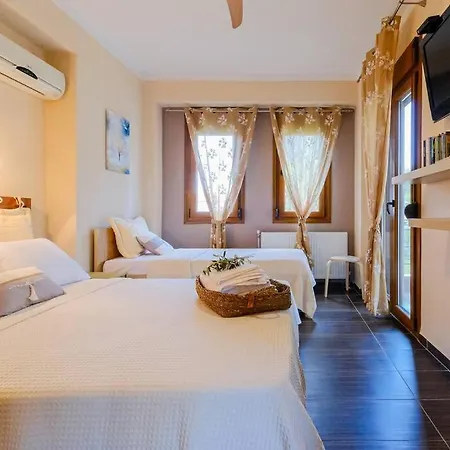 Palmera Pool * Chaniotis