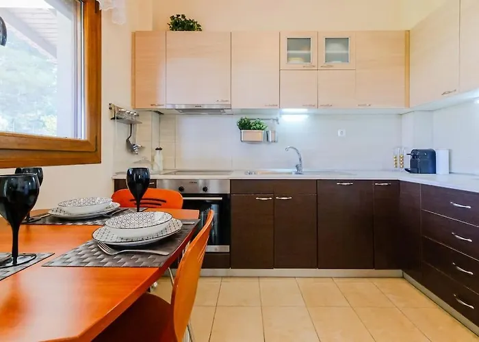 Palmera Pool Chaniotis