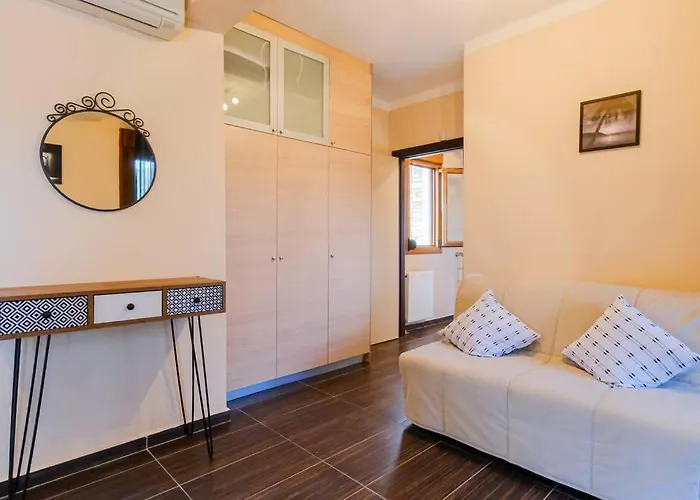 Palmera Pool Villa *