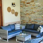 Palmera Pool * Χανιώτη